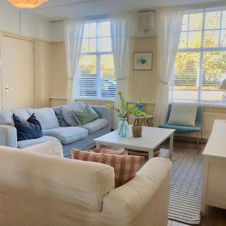 Vakantiehuis Dorpsplein カウデーケルケ エクステリア 写真