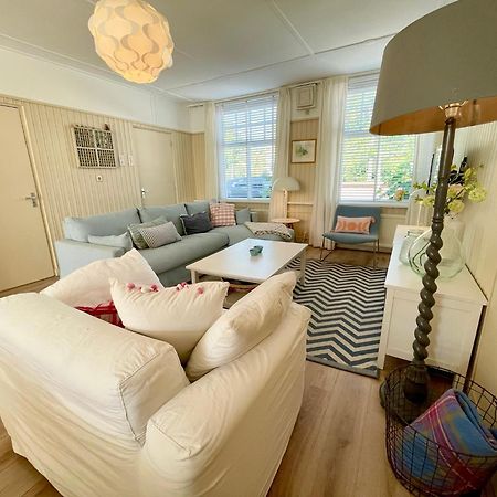 Vakantiehuis Dorpsplein カウデーケルケ エクステリア 写真