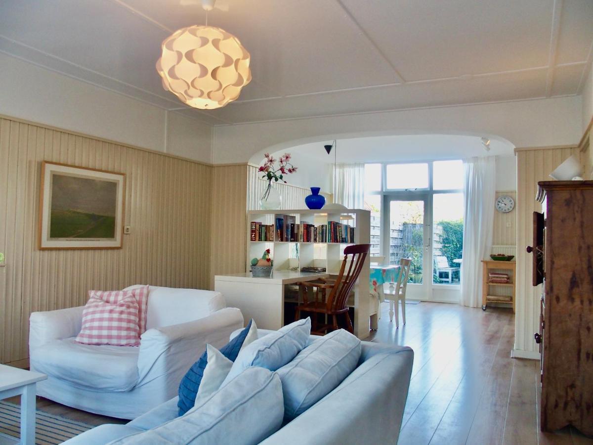 Vakantiehuis Dorpsplein カウデーケルケ エクステリア 写真