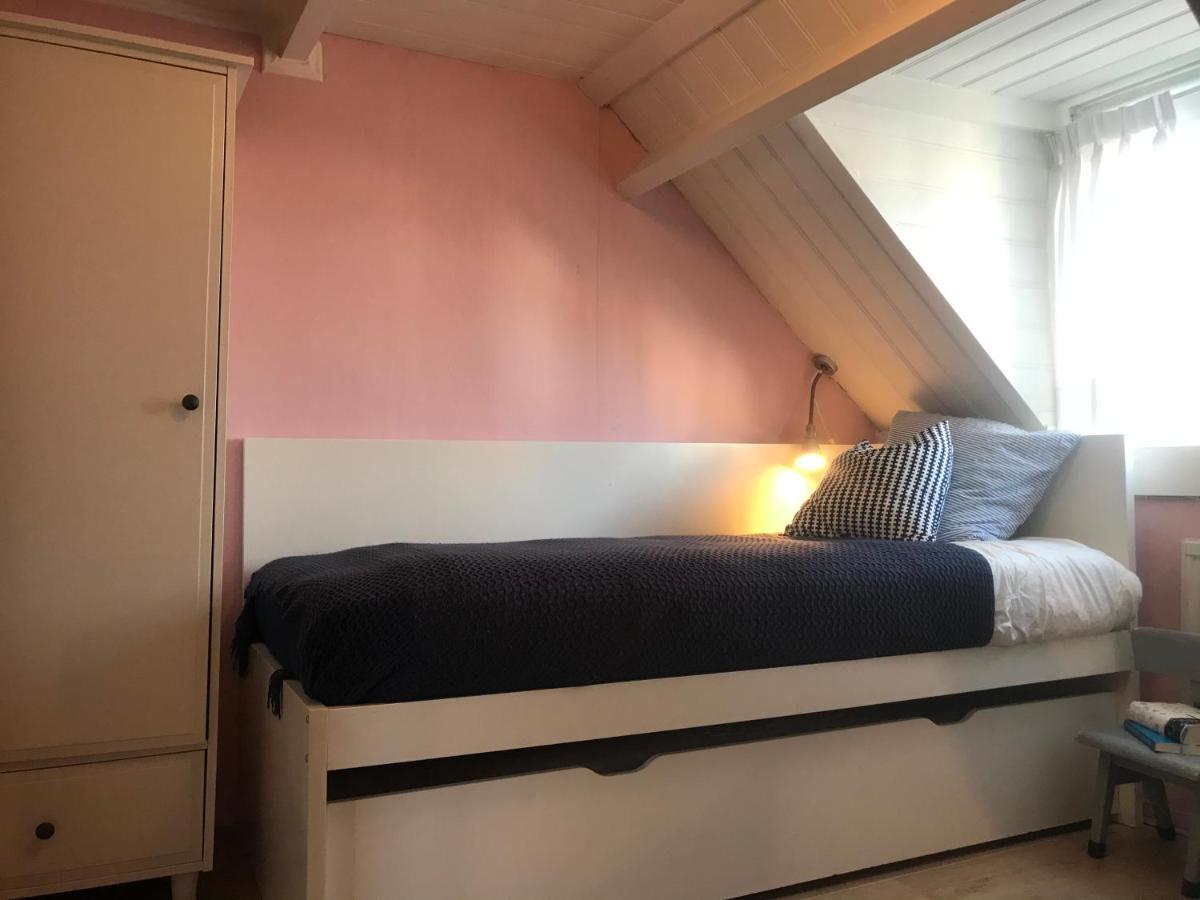 Vakantiehuis Dorpsplein カウデーケルケ エクステリア 写真