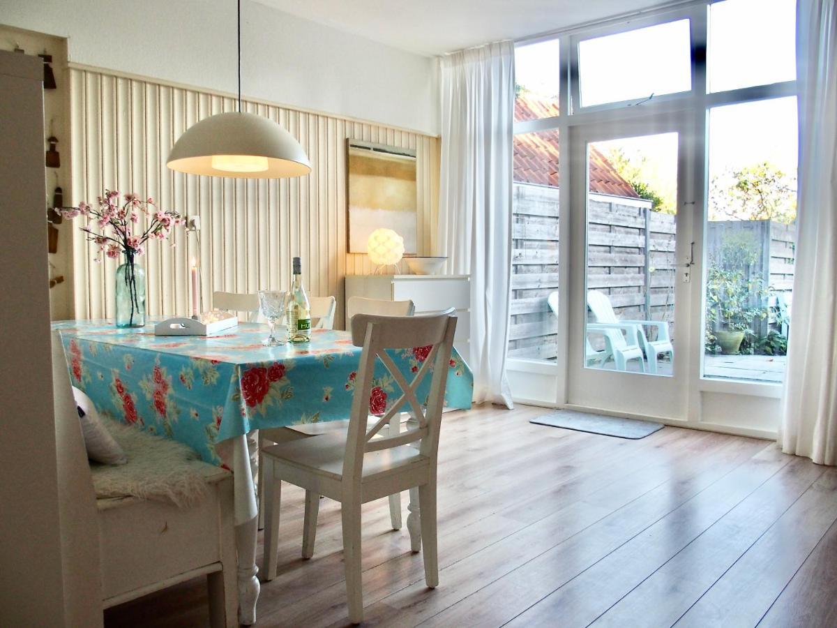 Vakantiehuis Dorpsplein カウデーケルケ エクステリア 写真