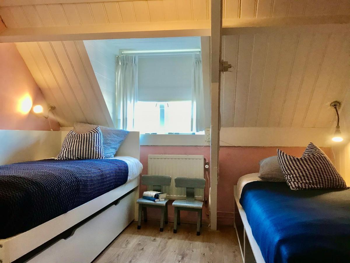 Vakantiehuis Dorpsplein カウデーケルケ エクステリア 写真