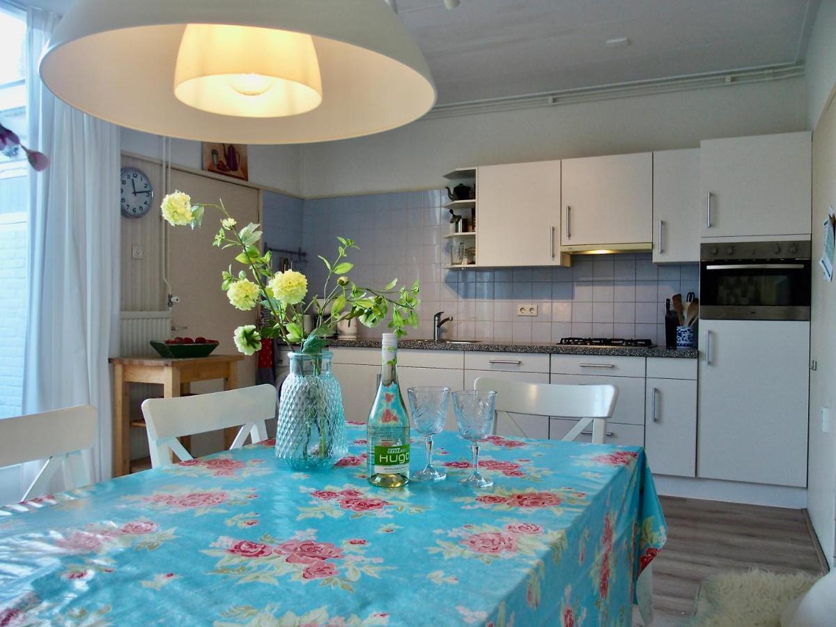 Vakantiehuis Dorpsplein カウデーケルケ エクステリア 写真