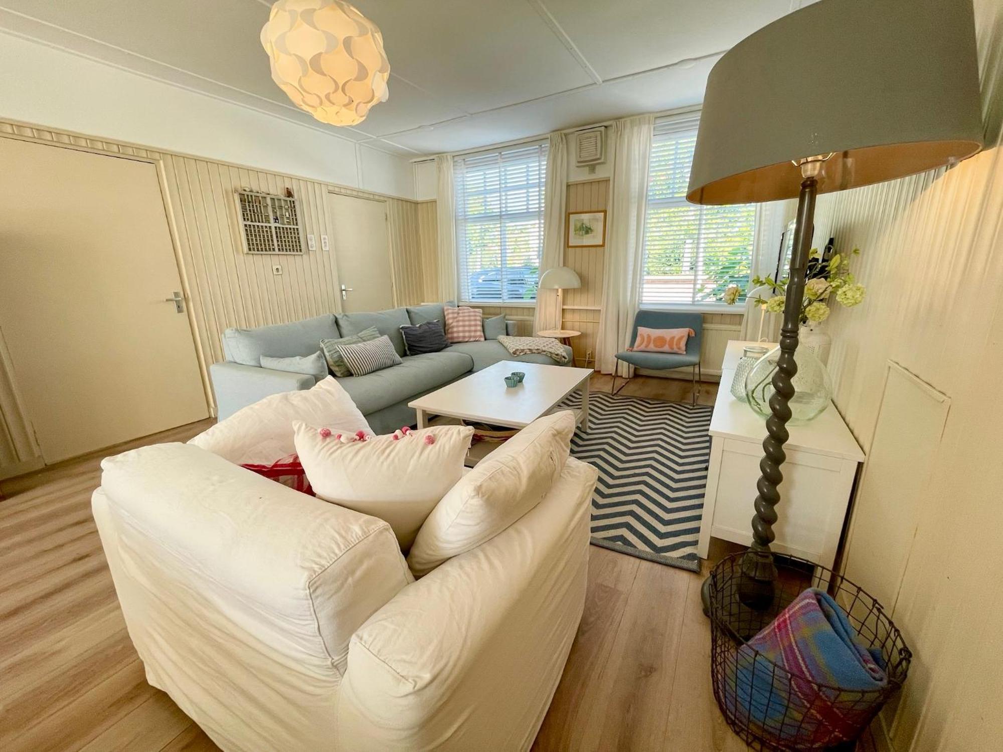 Vakantiehuis Dorpsplein カウデーケルケ エクステリア 写真
