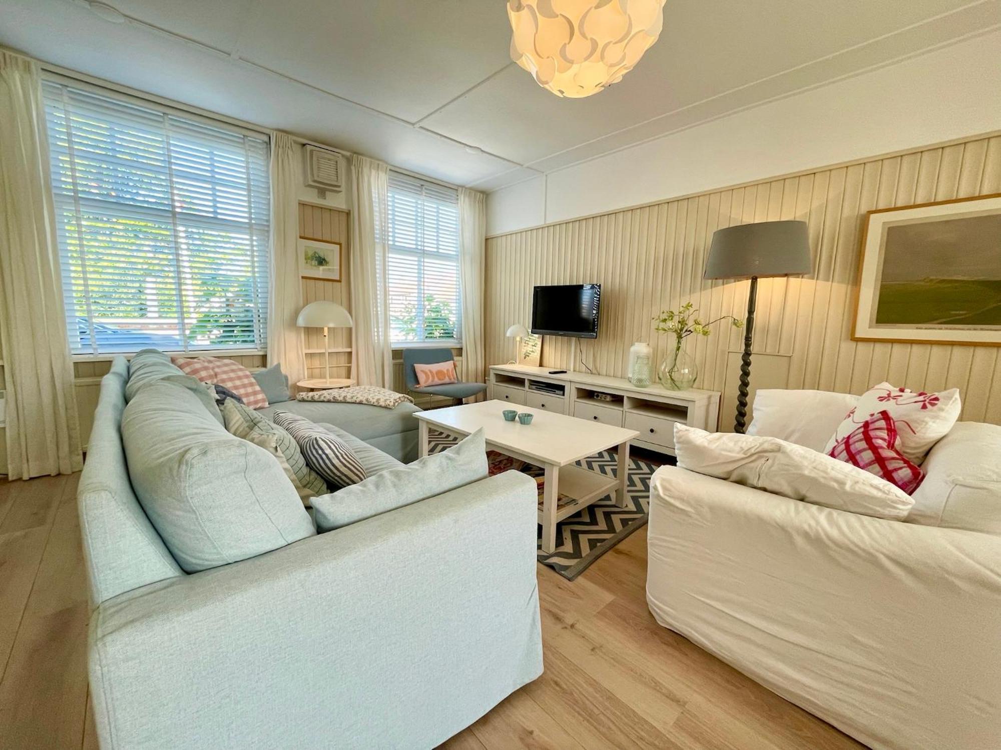 Vakantiehuis Dorpsplein カウデーケルケ エクステリア 写真